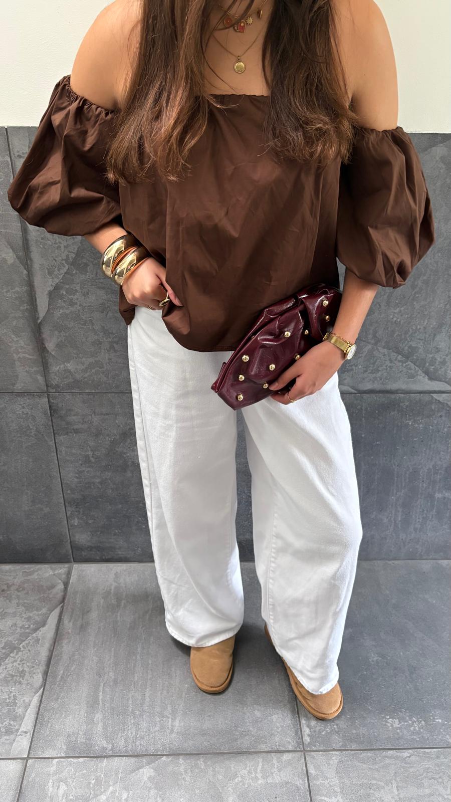 Off shoulder top Bruin